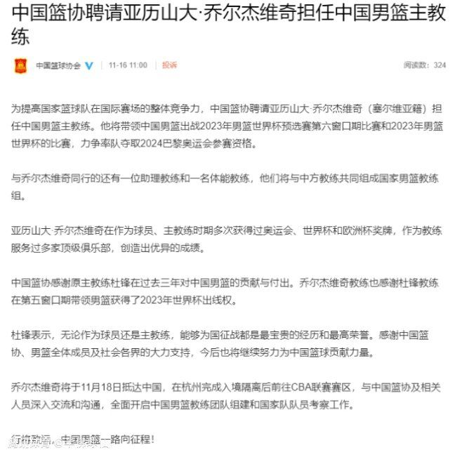 《四年夜名捕》中的一些殊效镜头和摄影手艺的应用在近年的华语片子中确切已属于上乘，整部影片给不雅众留下深入印象的也当属使人目炫狼籍的殊效了。